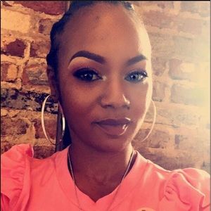 Meet your Posher, Shanta